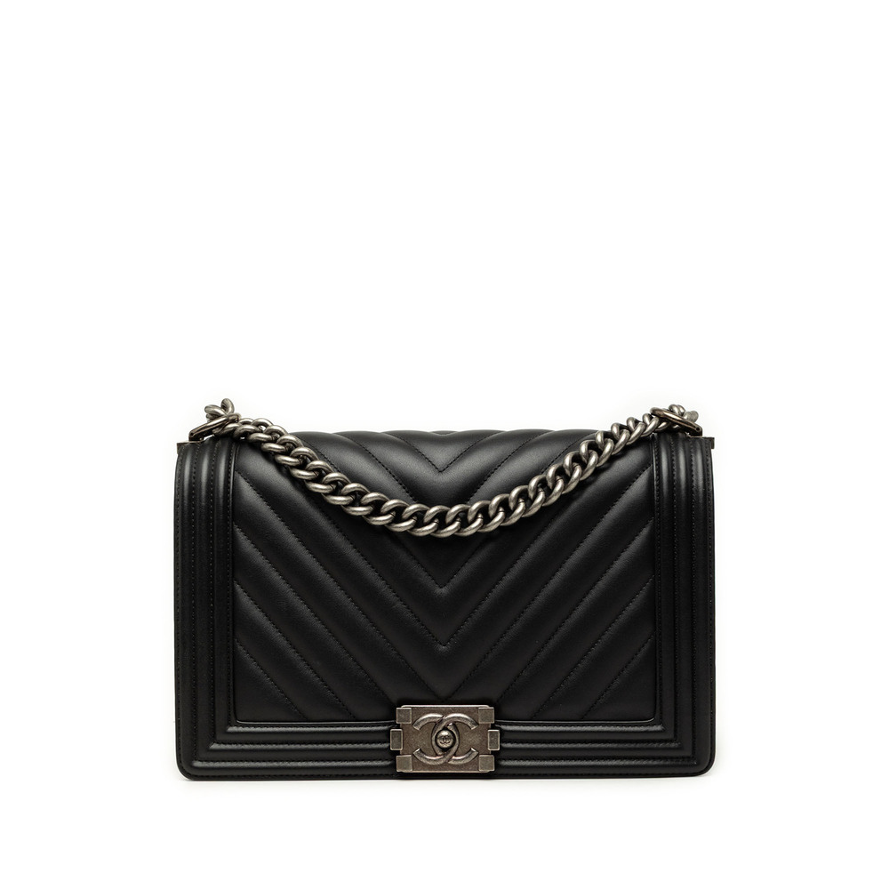 Pre-Loved Chanel Medium Chevron Lambskin Boy Flap
